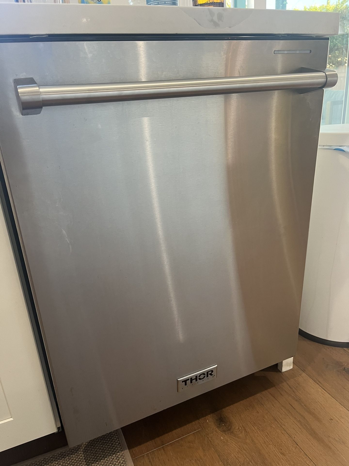 Thor Dishwasher, Was $900! Has Pump Leak That Can Be Fixed!