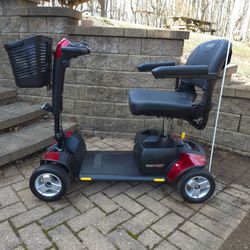 Pride Mobility Go-Go Elite Traveler Plus 4-Wheel Mobility Scooter