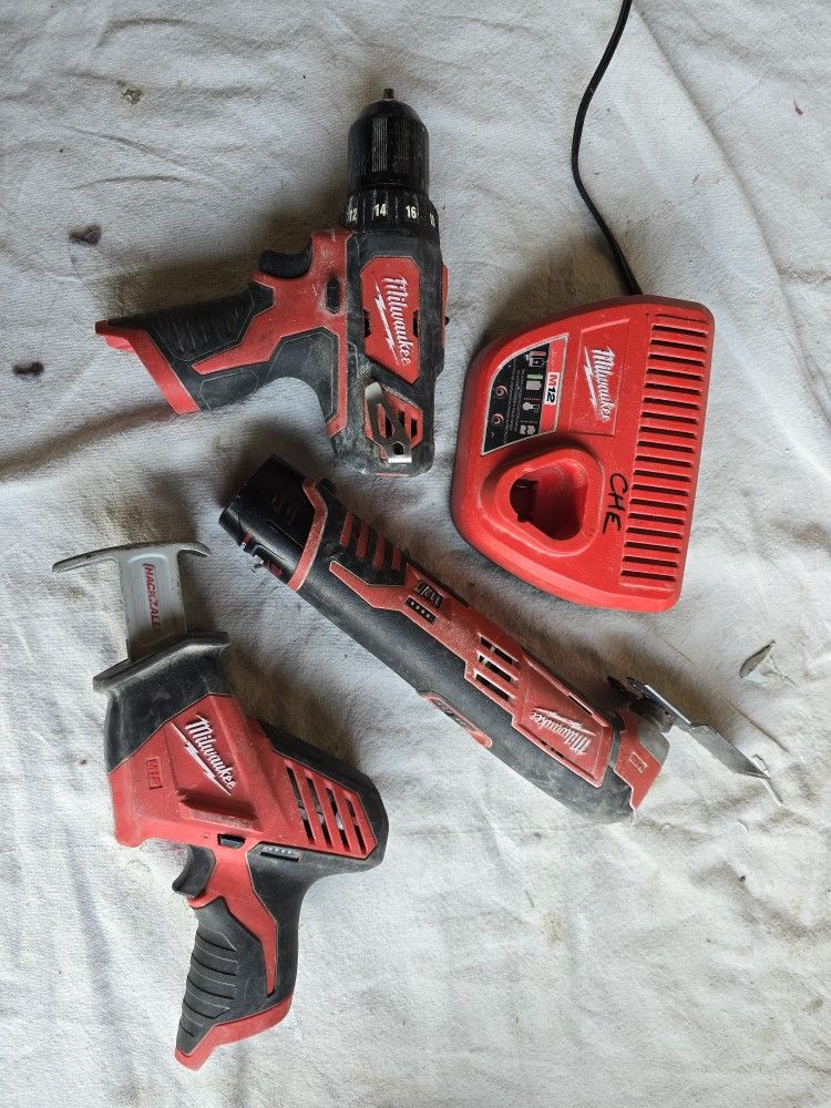 Kit Milwaukee M12 Tools