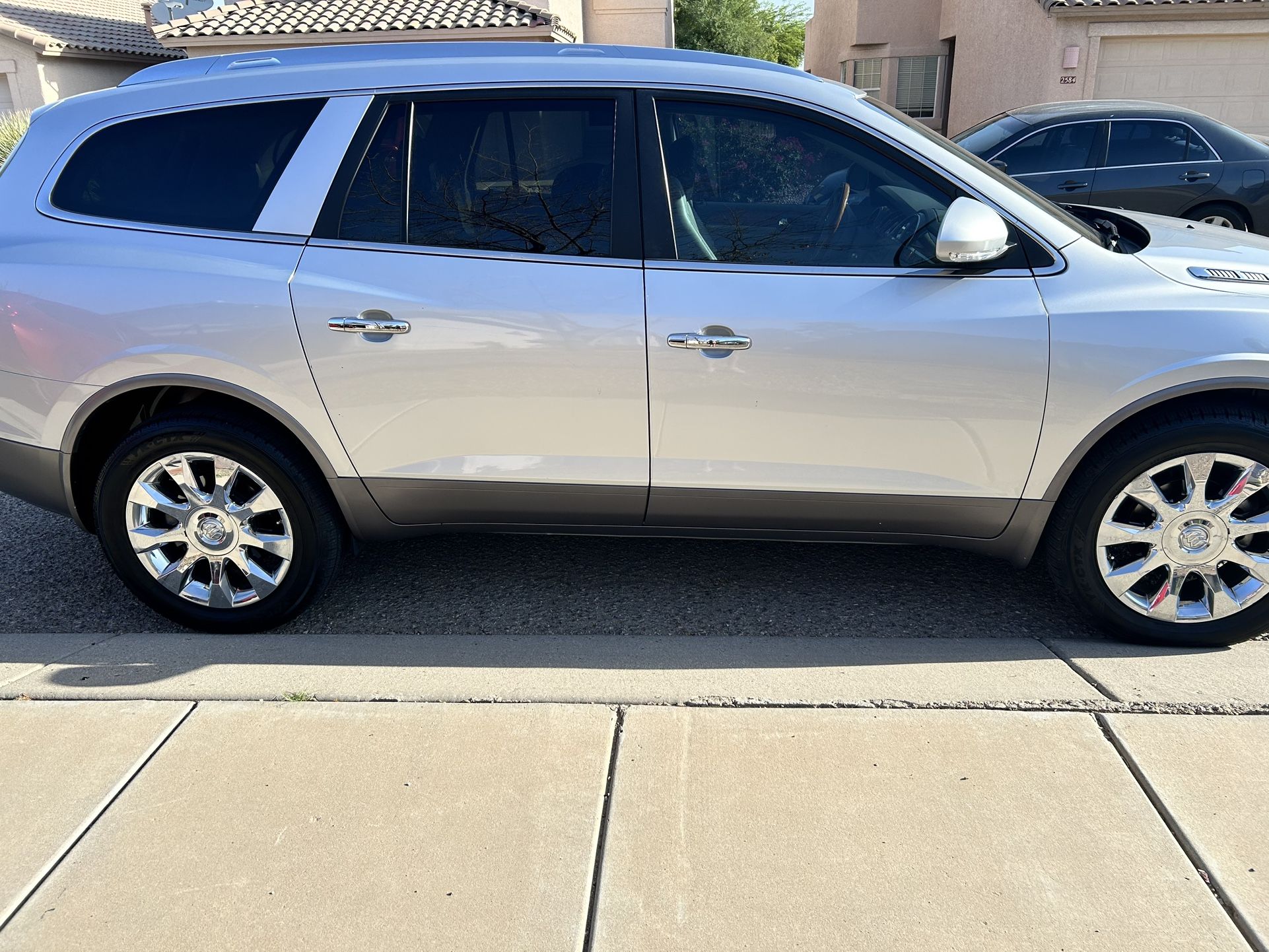 2012 Buick Enclave (Clean Title) 89k Miles