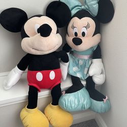 Jumbo Plush Mickey & Minnie Like New