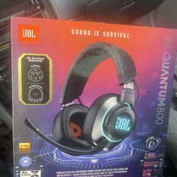 JBL QUANTUM 800