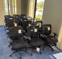 Rolling Office Task Chairs – Leather & Mesh Styles, Large Inventory