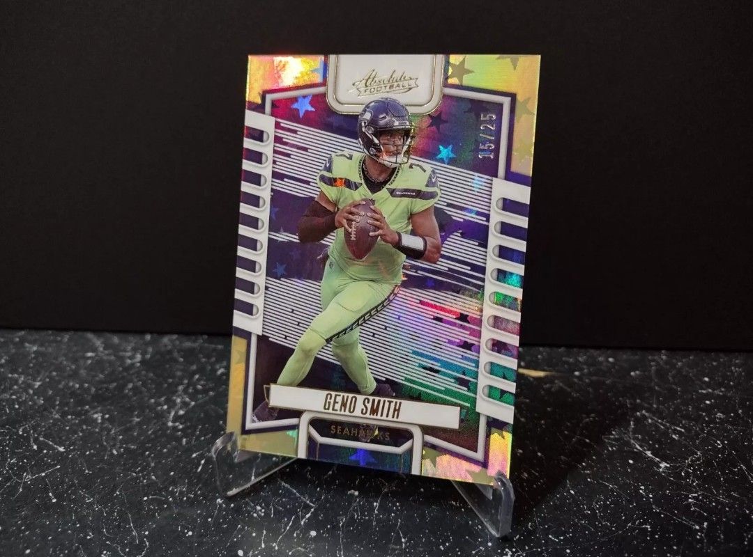 2023 Panini Absolute Geno Smith Gold Stars/25