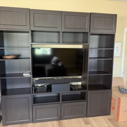 Large Wall Unit