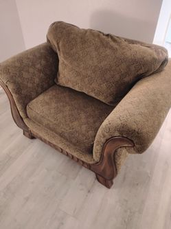 Love seat