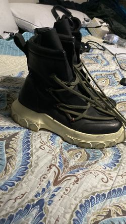 Rick owens deals pentagram hiking boots