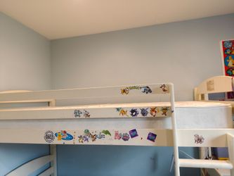 Twin size bed with Mattress