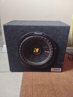 10" kicker bass comp C with box and a amp
