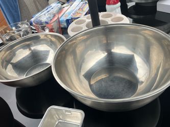 Tramontina Bowls for mixing and serving