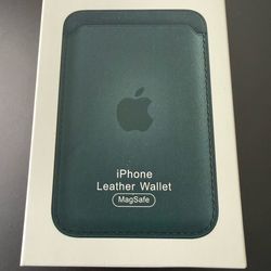 Blue Apple iPhone Leather Wallet with MagSafe