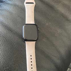 Apple Watch Series 7