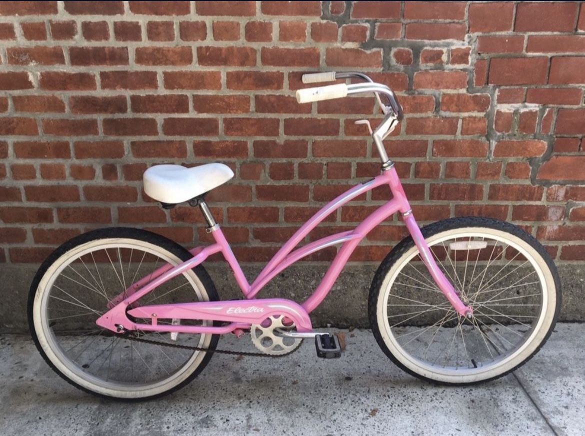 ELECTRA Womens Cruiser Bike