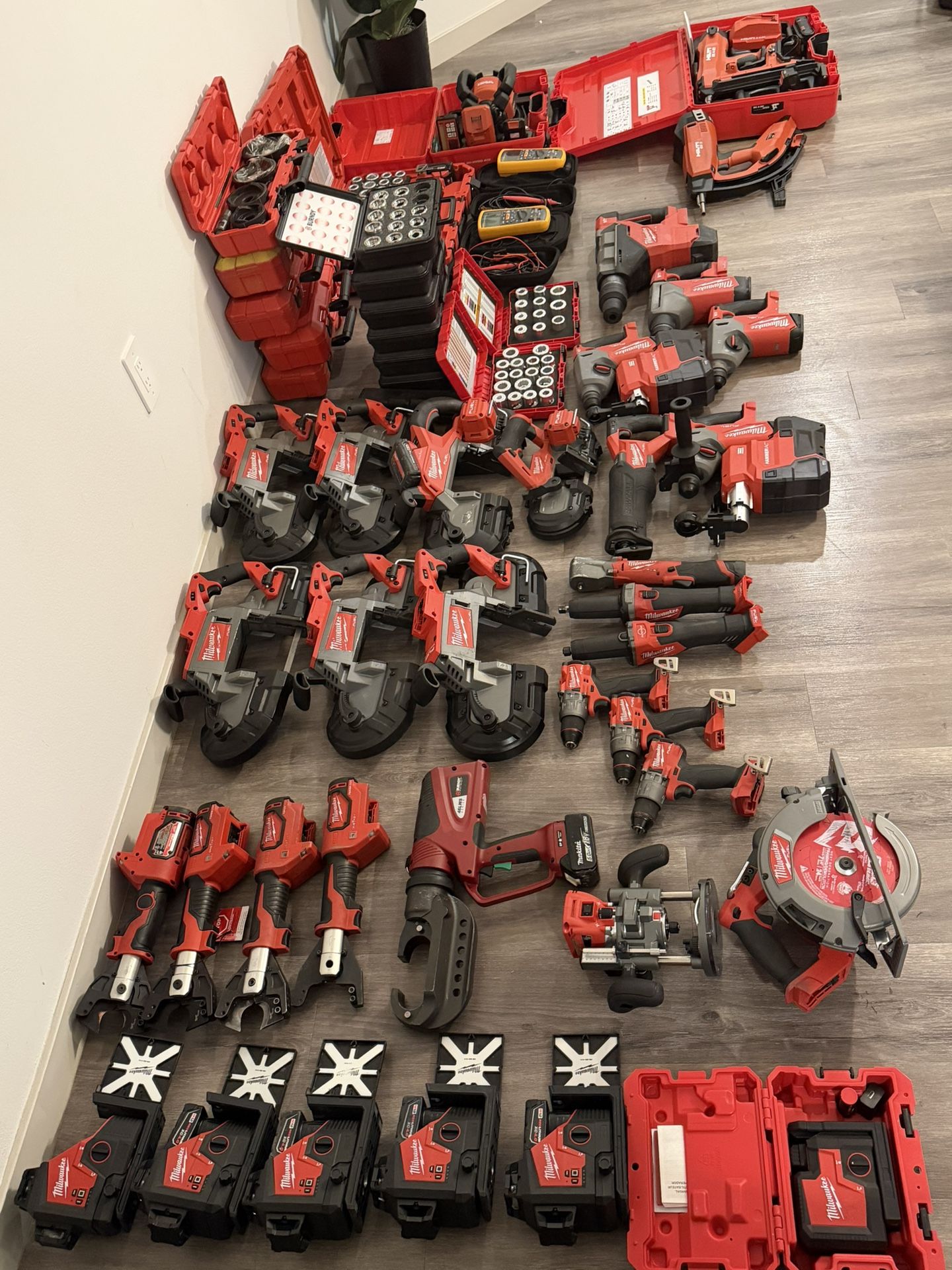 Milwaukee Tools