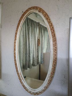 Oval mirror
