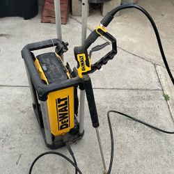 DeWalt Pressure Washer 
