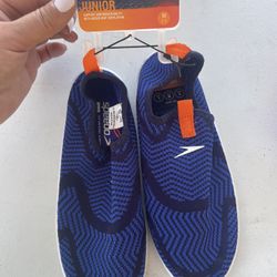 Boys swimming Shoes  2-3 