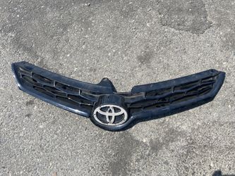 TOYOTA COROLLA FRONT UPPER GRILLE 2014-2016 OEM