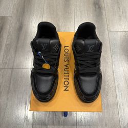 All Black Louis Vitton