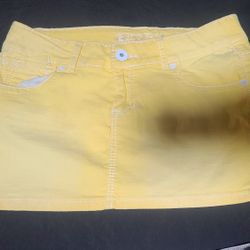 SZ 5 YELLOW SKIRT