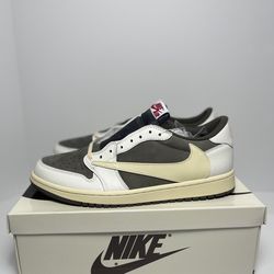 Travis Scott reverse mocha Jordan 1 low