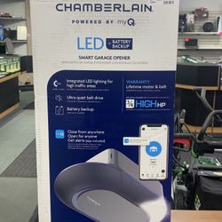 Chamberlain Smart Garage Door Opener (840682-1)