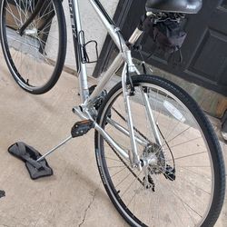 Trek 7000 Aluminum Hybrid Bike 