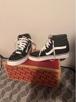 vans black and white