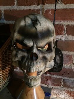 Skeleton mask