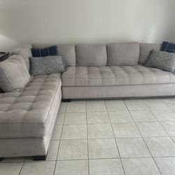 Sofa 