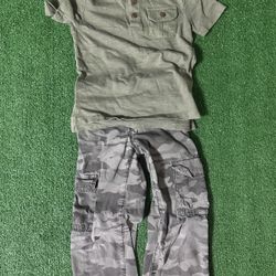 Old navy Green and khaki baby boy casual outfit size 4T