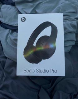 Beats Studio Pro
