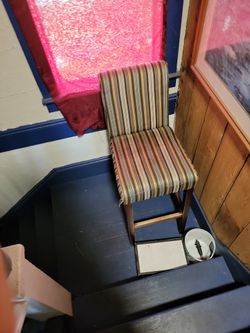 Free Chair