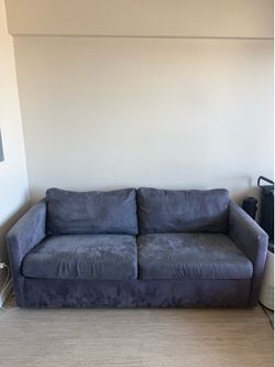 Comfy pull out bed couch
