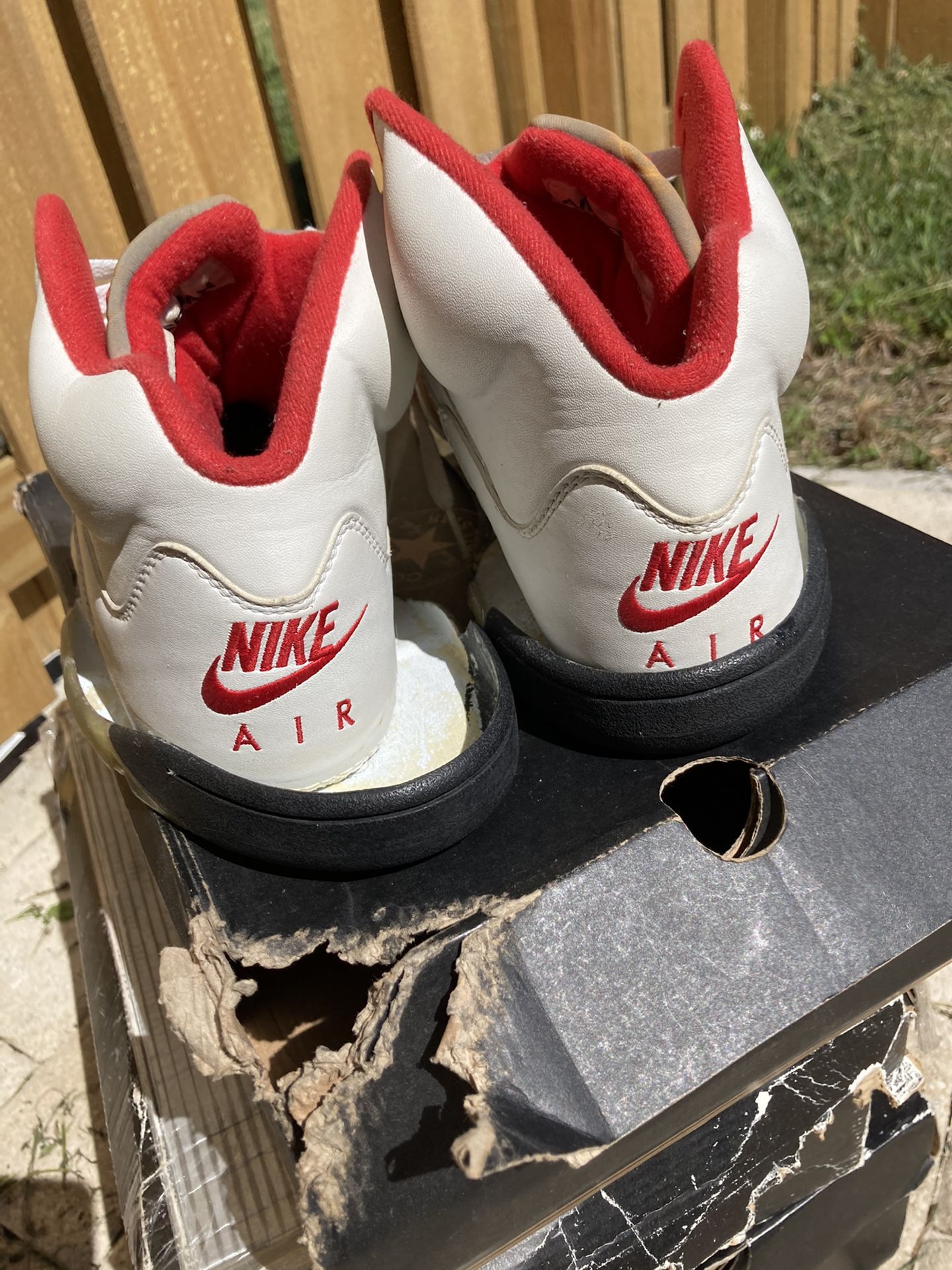 1999 fire red 5s
