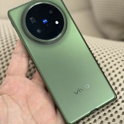 Vivo X Fold 5 16/1Tb  Unlocked 