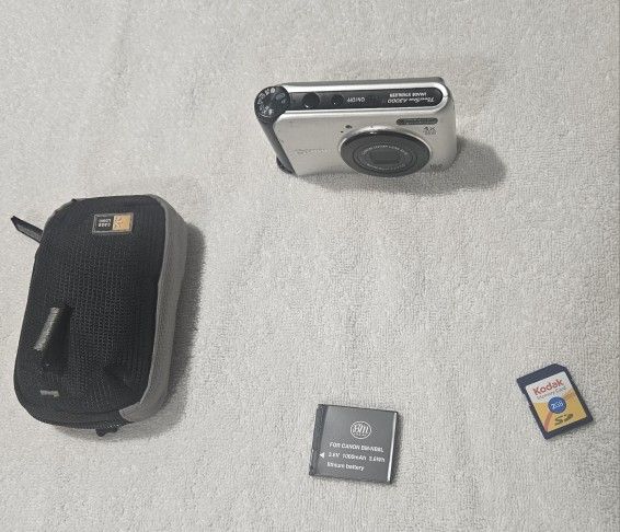 CANONON POWERSHOT A3000 IS 10.OPM DIGITAL CAMERA W/ SD CARD, NEW BATERRY & SOFT CASE IN GOOD WORKING CONDITION