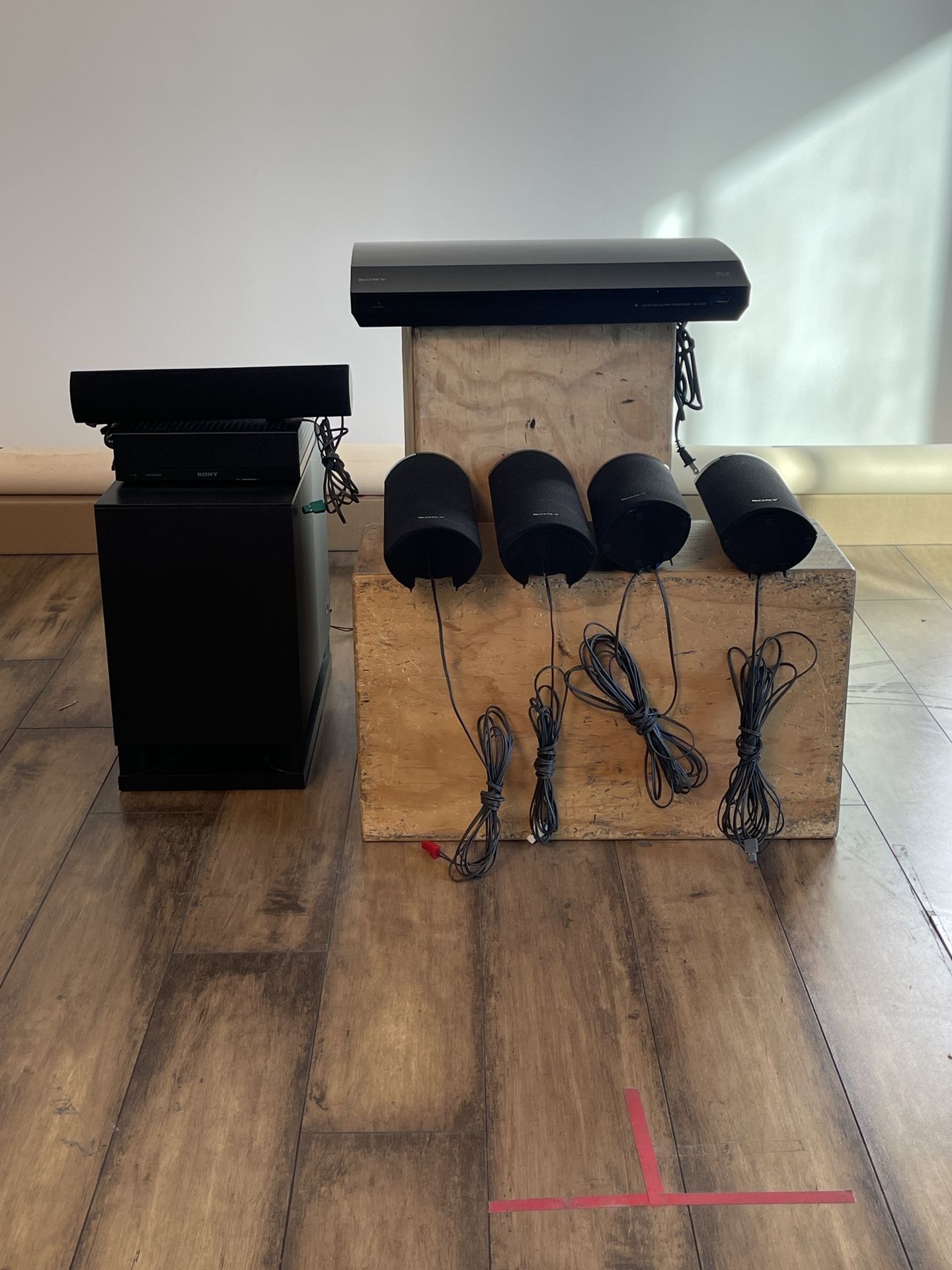 Sony BDV-E780W Blu-Ray Home Theater System (COMPLETE)