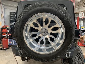 24x14 on 40’ tires fuel forged