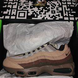 Air Max 95 DOAF Oregon Lumber Yard PE