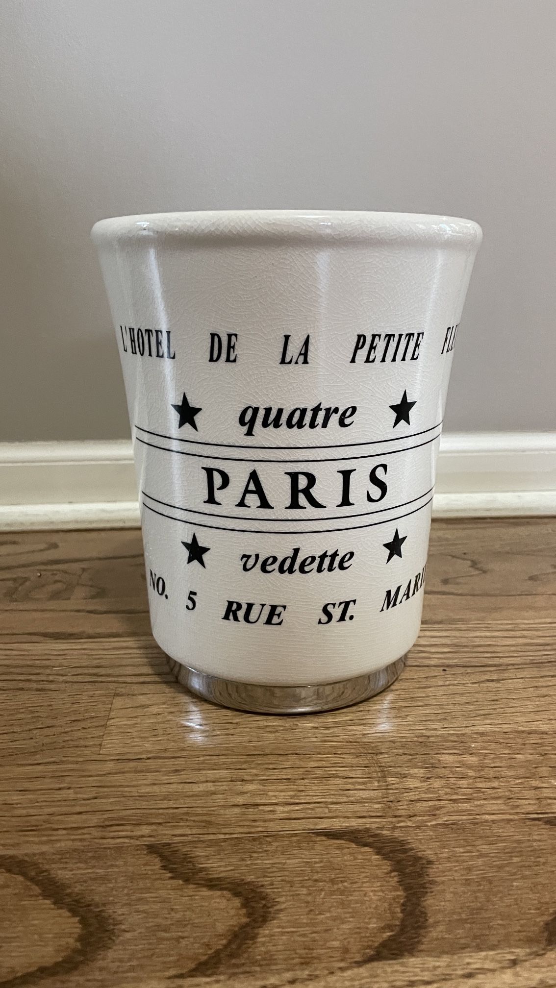Decorative Paris Pot