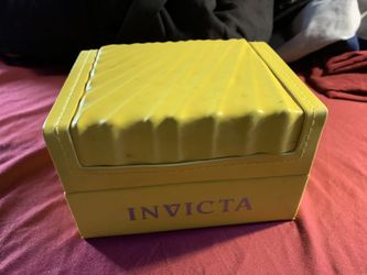 Invicta 24948 Pro Diver Men's Quartz 40mm Gold Case Green Dial