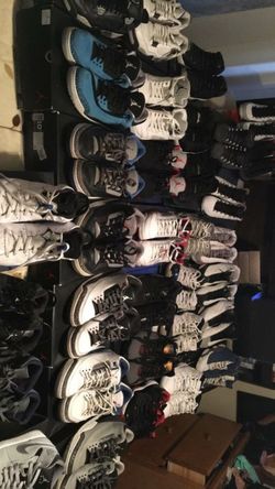Available all 100$ to 200$ use let me no 10.5.