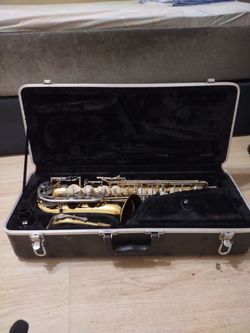 Alto Sax (Bundy)