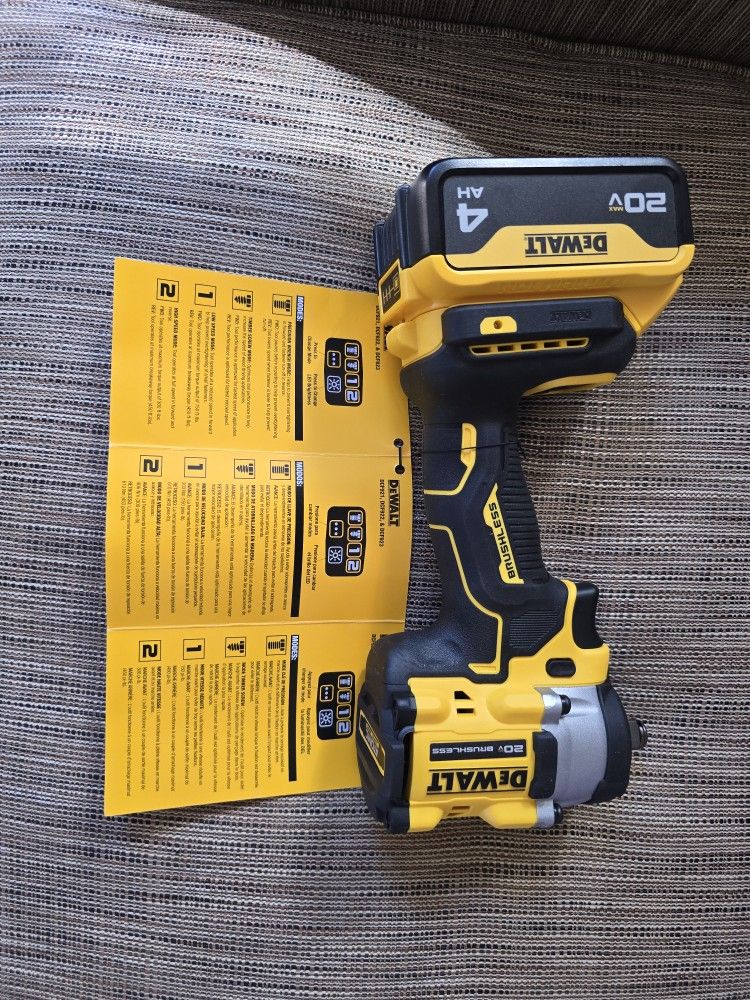DEWALT
ATOMIC 20V MAX Cordless Brushless 1/2 in. Variable Speed Impact Wrench (Tool Only)