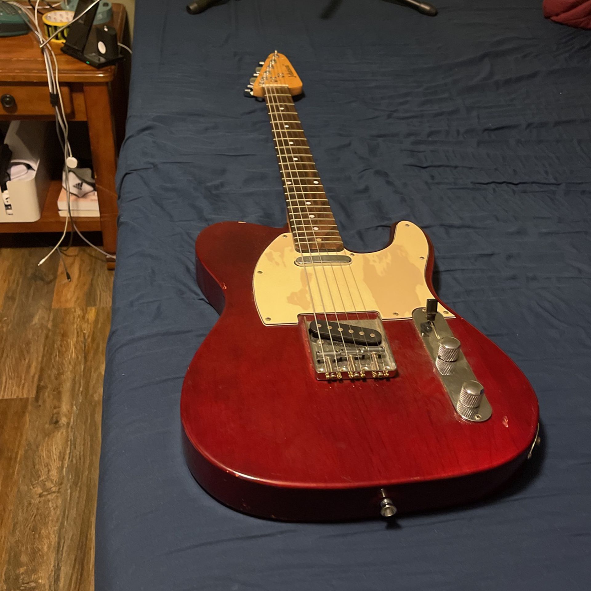 Johnson Electric Guitar - Red