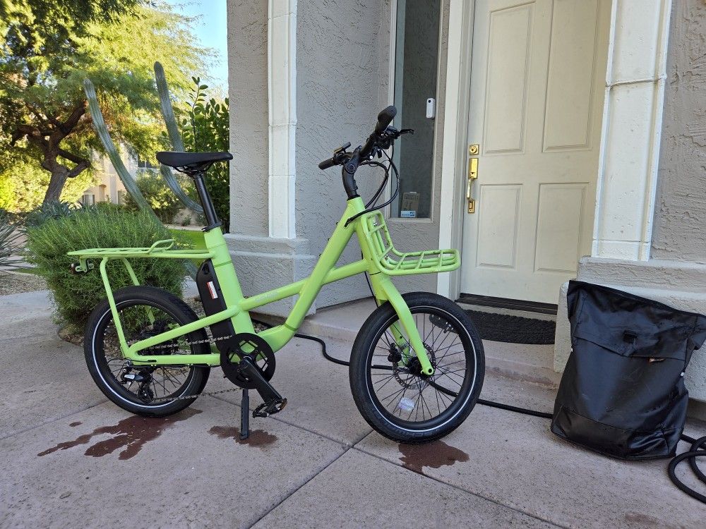 REI Co-op e1.2 electric cargo bike e-bike