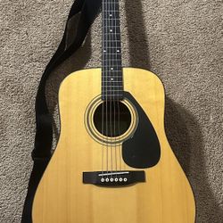 Yamaha Guitar