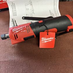 New Milwaukee M12- FUEL -12 -3Speed  Volt Lithium -Ion Brushless 1/4 In Straight Die  Grinder /tool Only /Brand New /pickup Only 