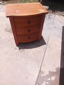 Broyhill nightstand